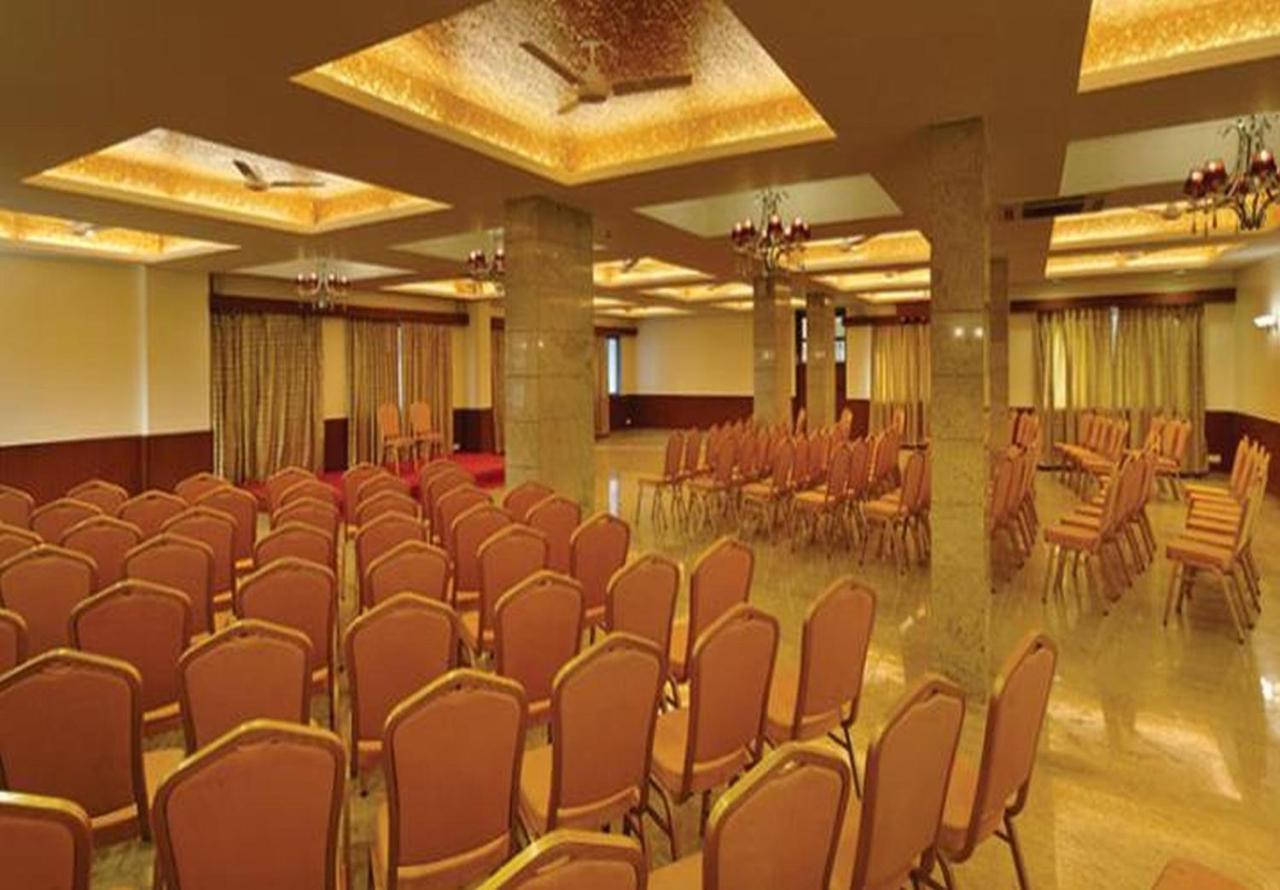 Deccan Pavilion Yerandwane Buitenkant foto